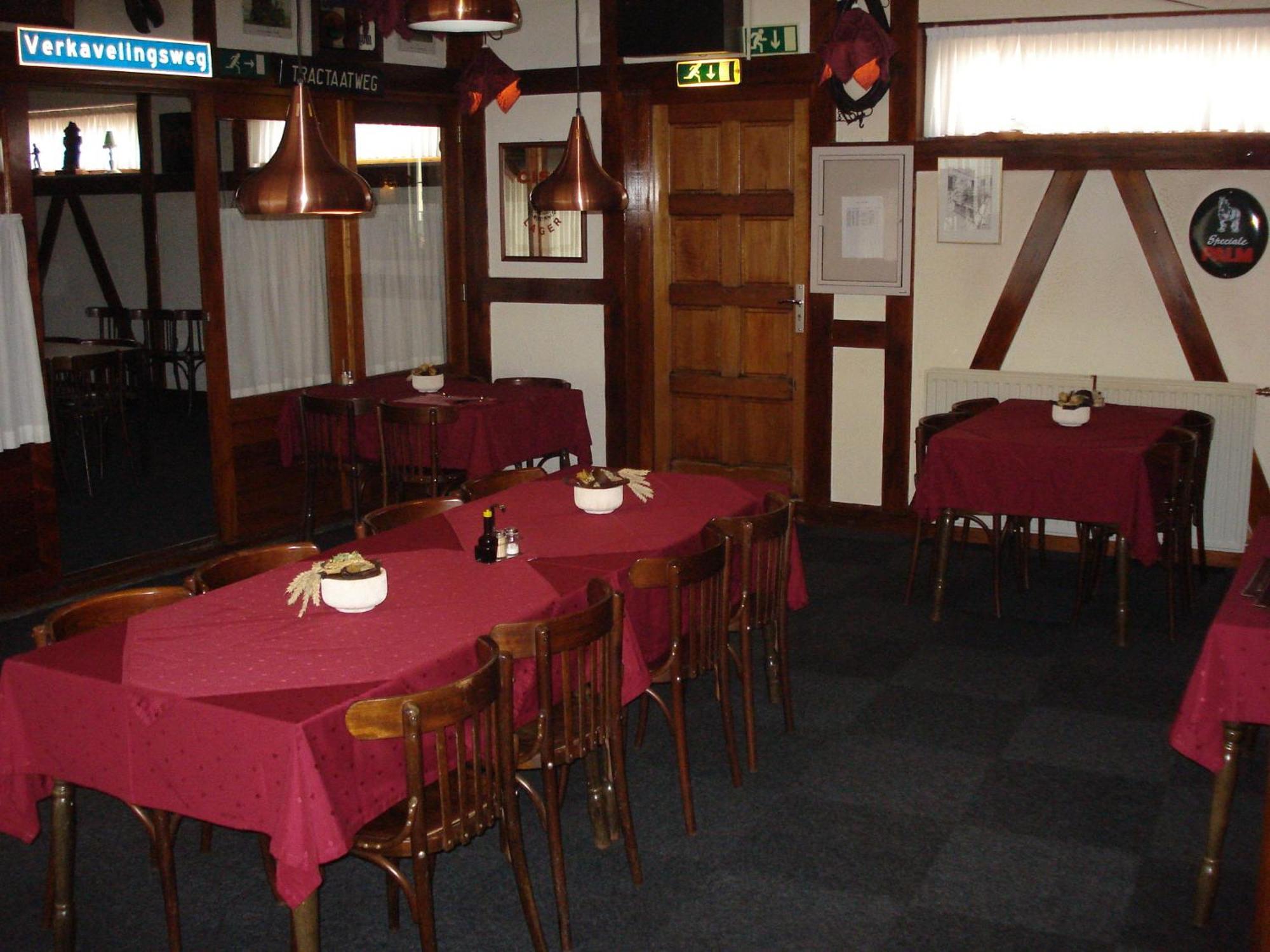 Hcr De Tukker Hotel Westdorpe Екстериор снимка